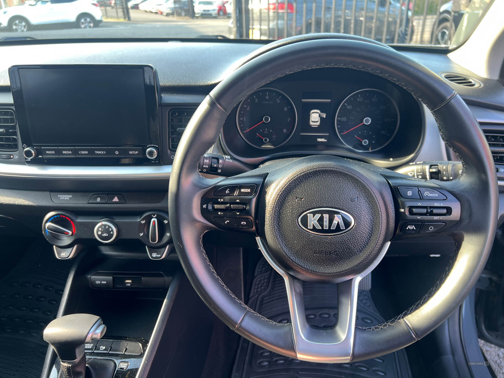 Kia Stonic ESTATE in Antrim