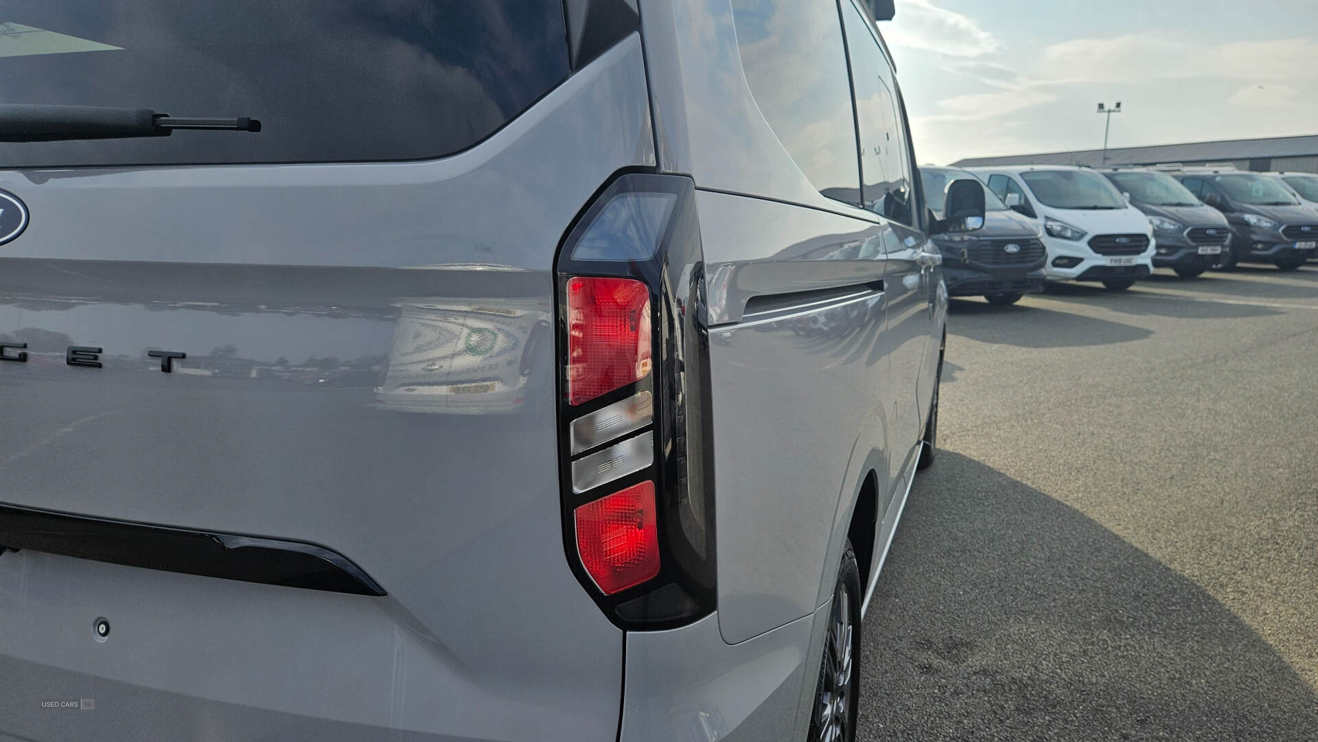 Apr 2025 Ford Transit Custom Ford Transit Custom Nugget 2.0 320 Titanium