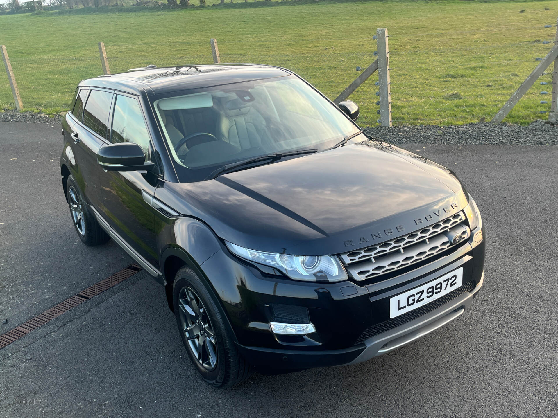 Sep 2013 Land Rover Range Rover Evoque 2.2 SD4 Pure 5dr [Tech Pack]