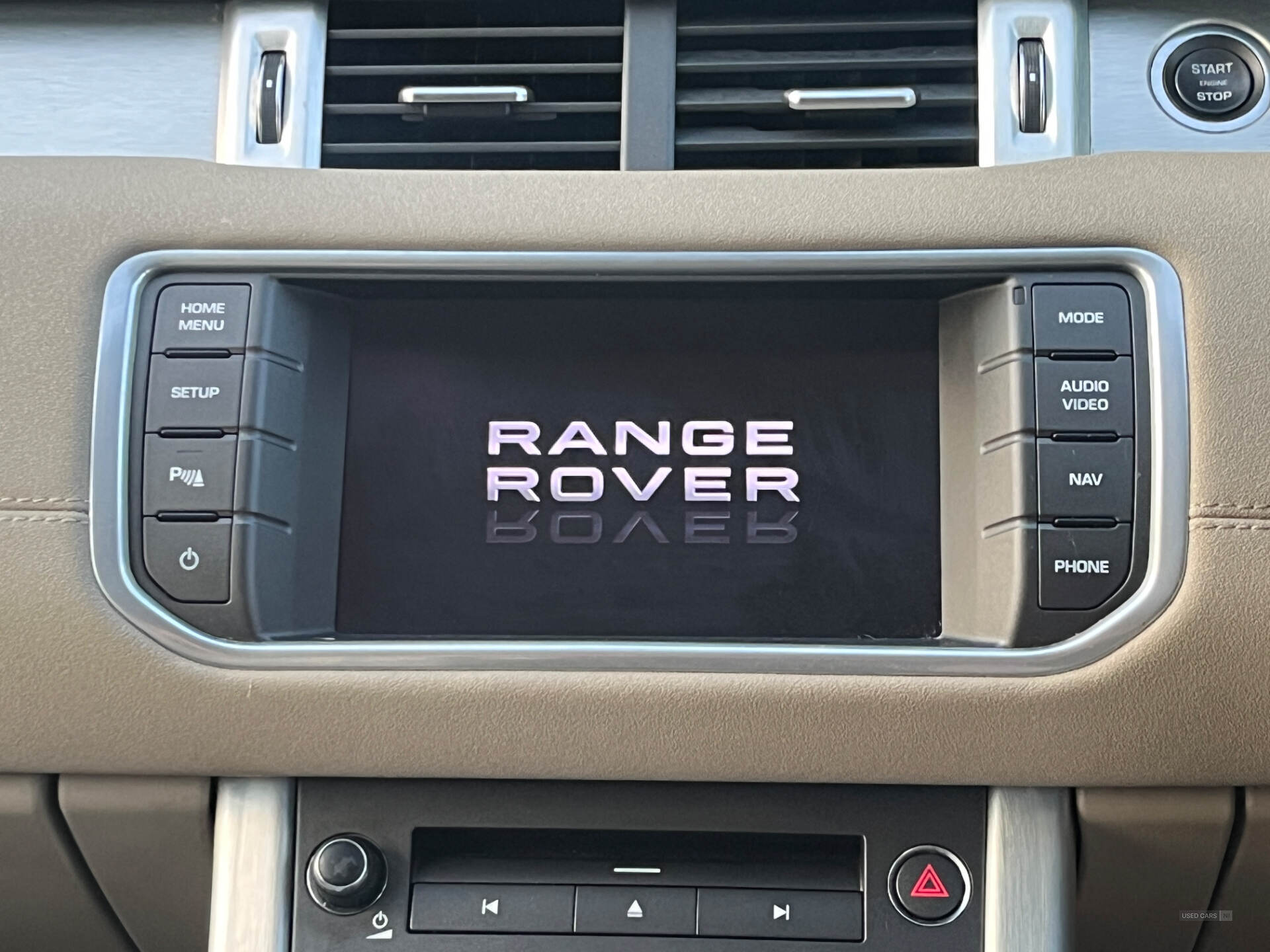 Sep 2013 Land Rover Range Rover Evoque 2.2 SD4 Pure 5dr [Tech Pack]