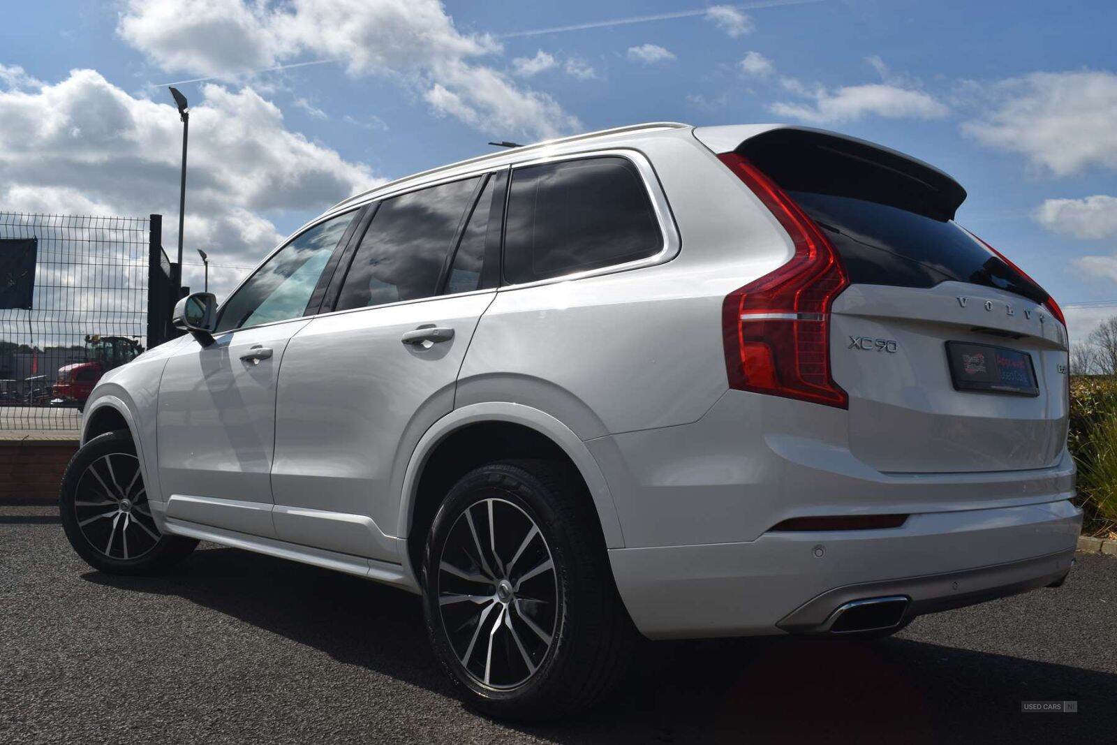 Sep 2020 Volvo XC90 2.0 B5D [235] Momentum 5dr AWD Geartronic