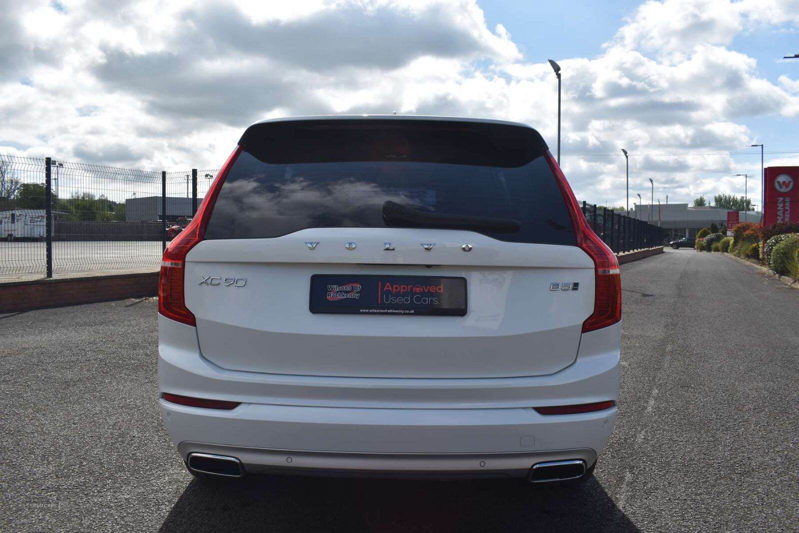 Sep 2020 Volvo XC90 2.0 B5D [235] Momentum 5dr AWD Geartronic