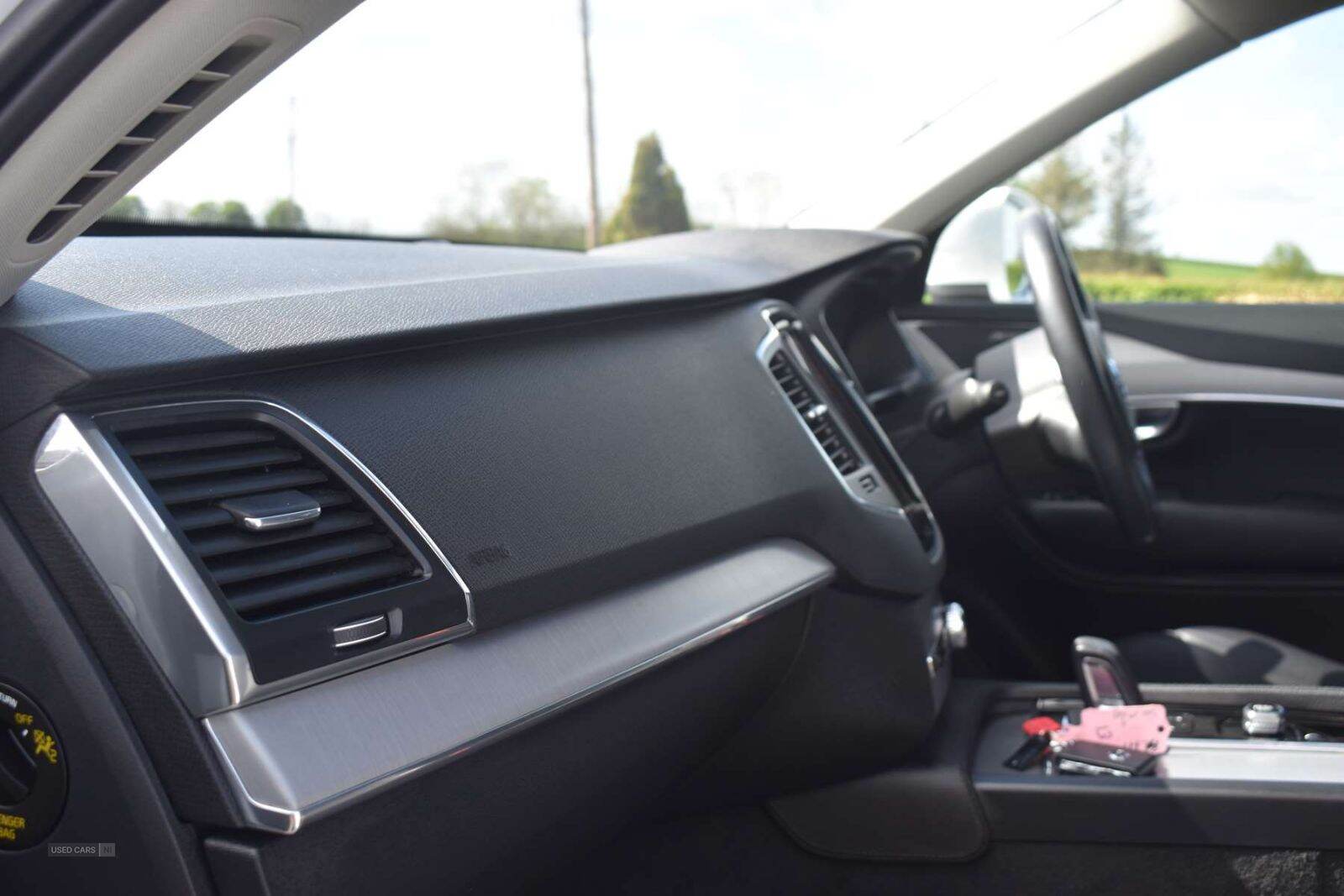 Sep 2020 Volvo XC90 2.0 B5D [235] Momentum 5dr AWD Geartronic