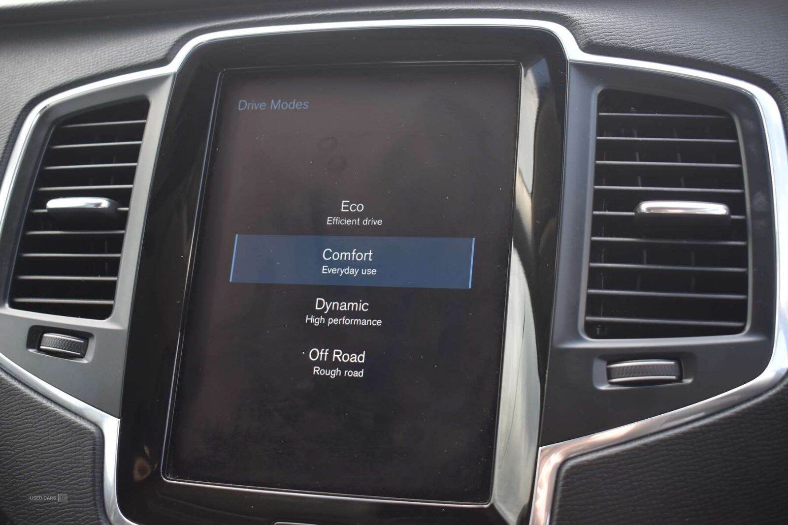 Sep 2020 Volvo XC90 2.0 B5D [235] Momentum 5dr AWD Geartronic