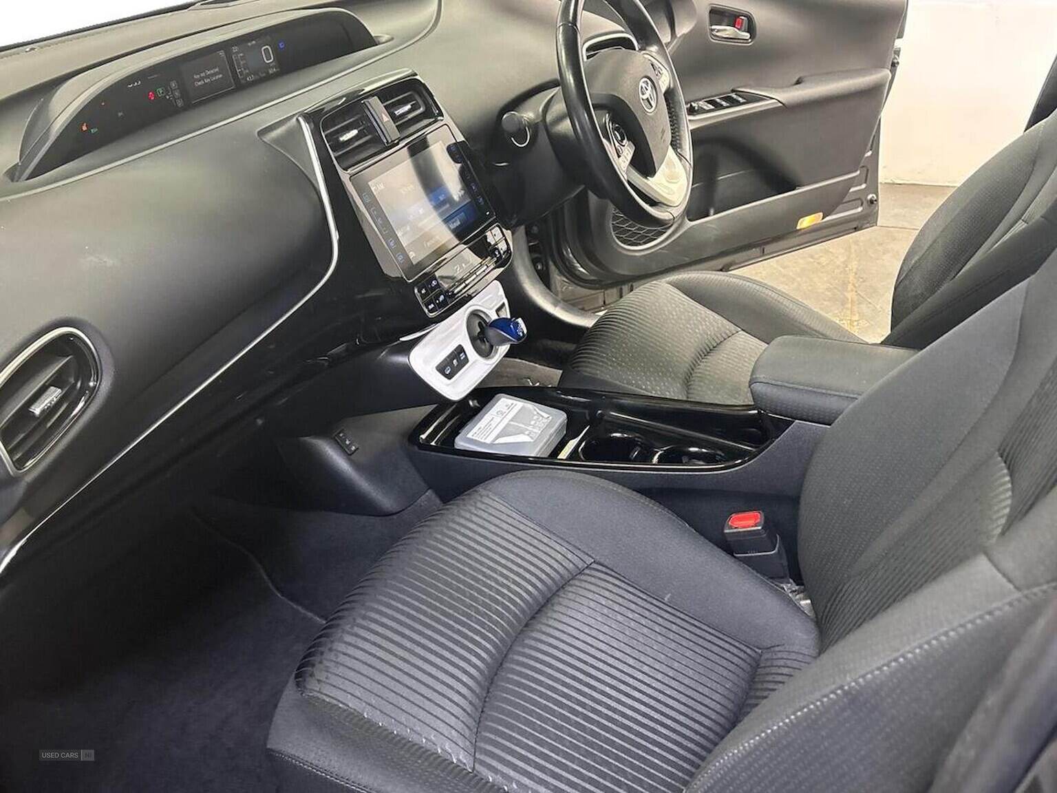 Sep 2018 Toyota Prius 1.8 Vvti Plug-In Business Edition Plus 5Dr Cvt