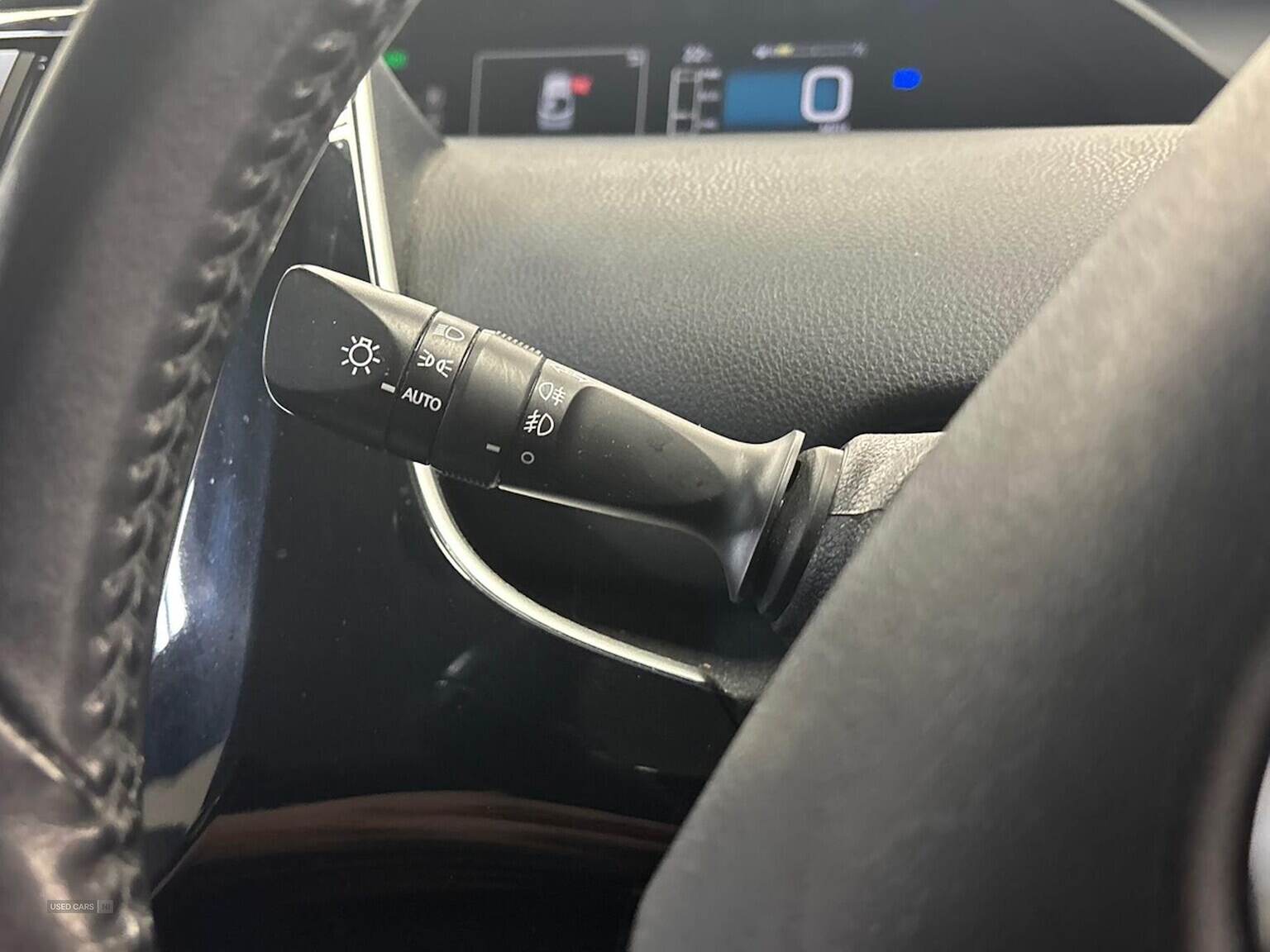 Sep 2018 Toyota Prius 1.8 Vvti Plug-In Business Edition Plus 5Dr Cvt