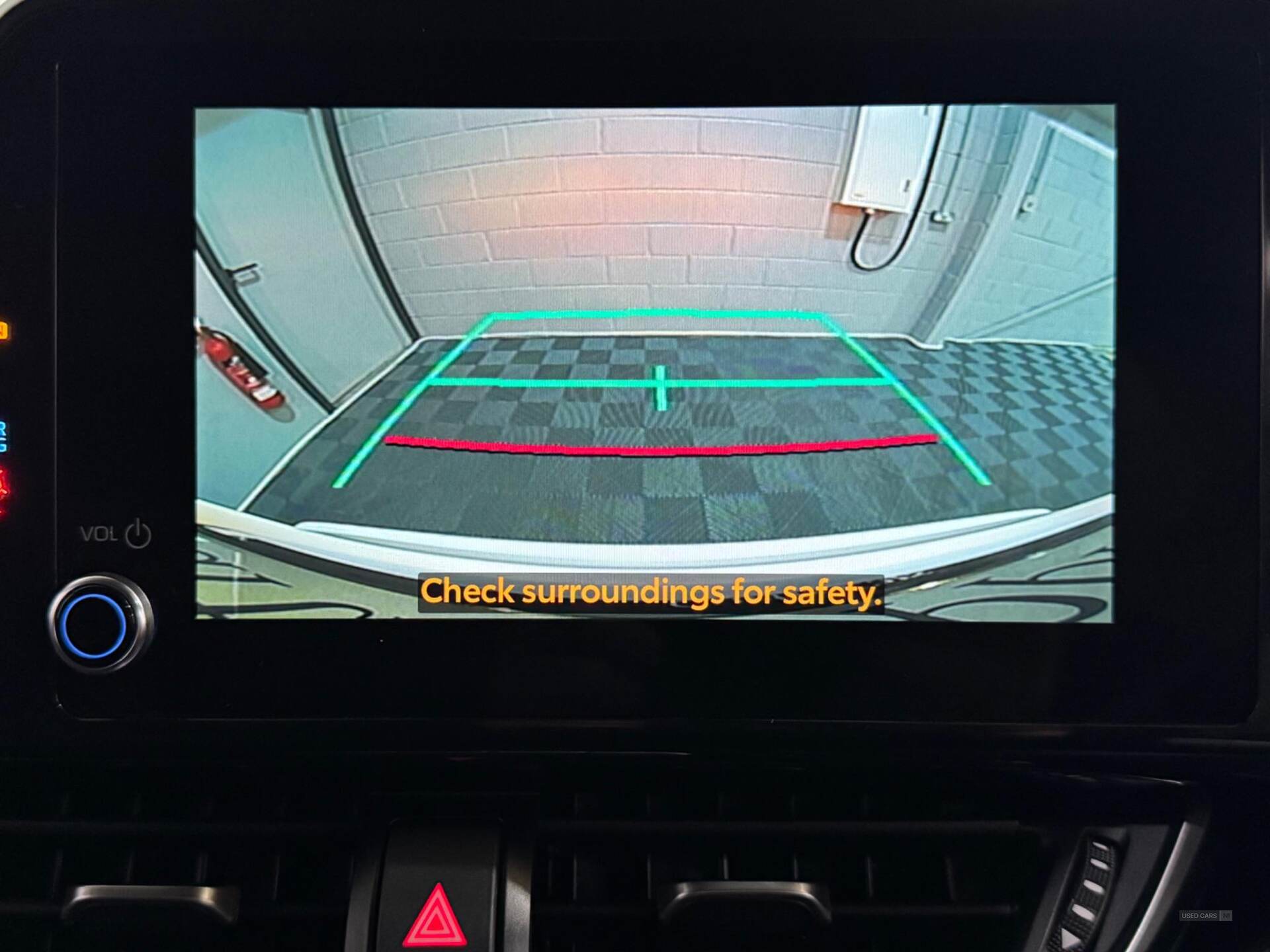 Feb 2023 Toyota C-HR 1.8 Hybrid Design 5dr CVT