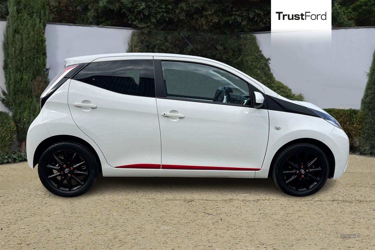 Mar 2018 Toyota Aygo 1.0 VVT-i X-Press 5dr