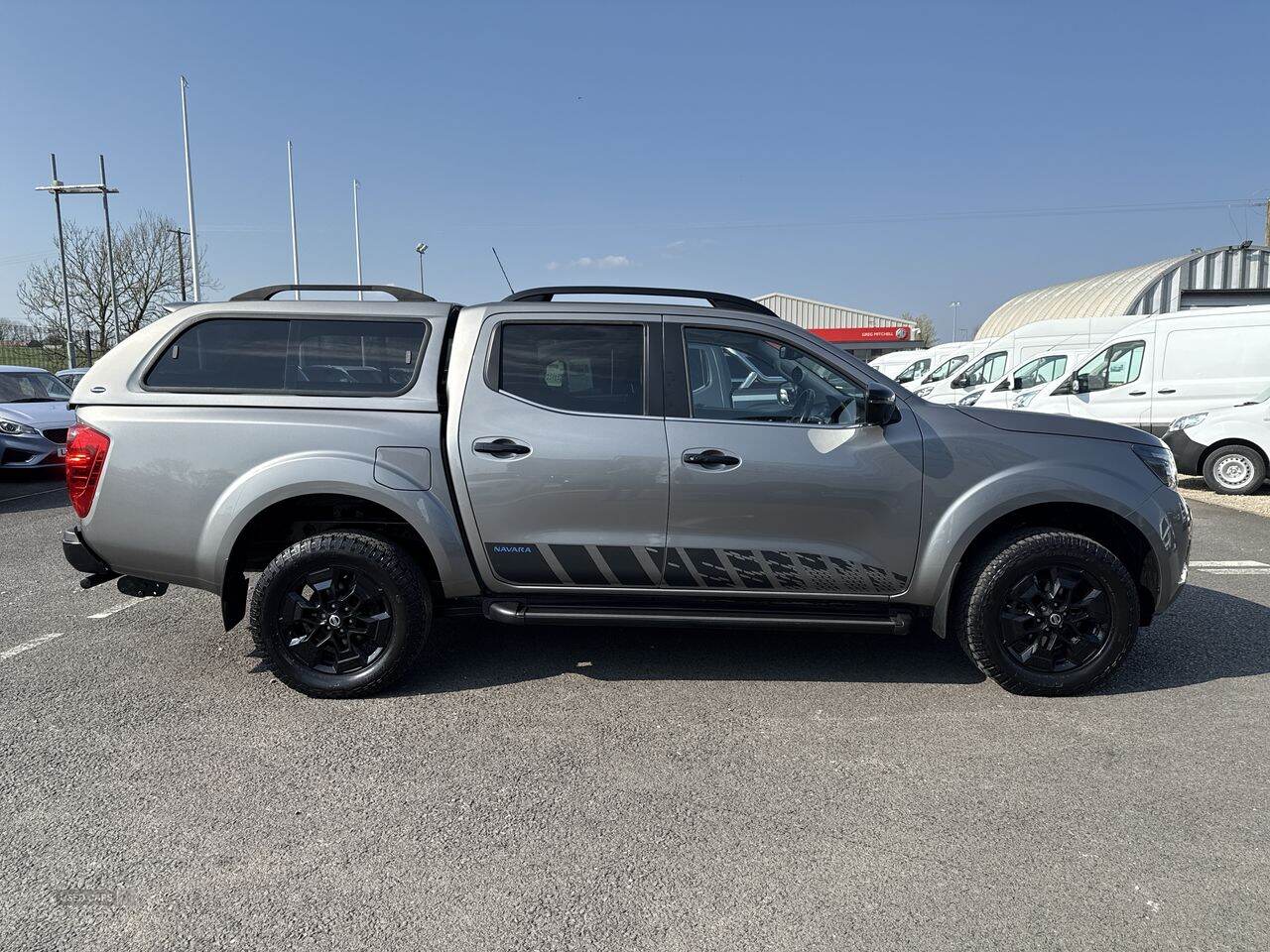 Apr 2021 Nissan Navara Double Cab Pick Up N-Guard 2.3dCi 190 TT 4WD Auto