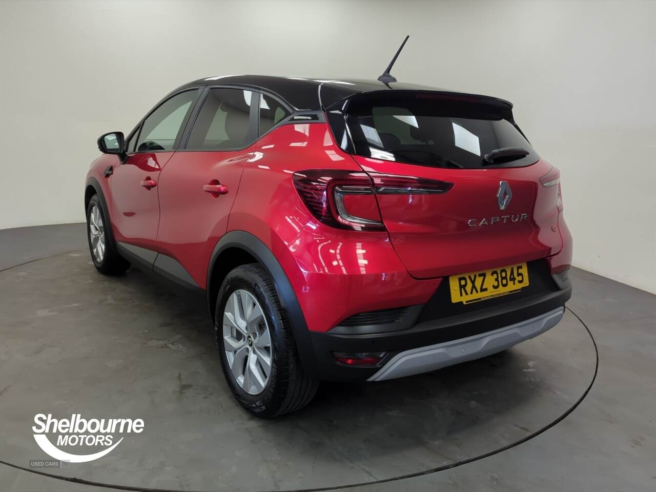 Apr 2022 Renault Captur 1.0 TCE 90 Iconic Edition 5dr