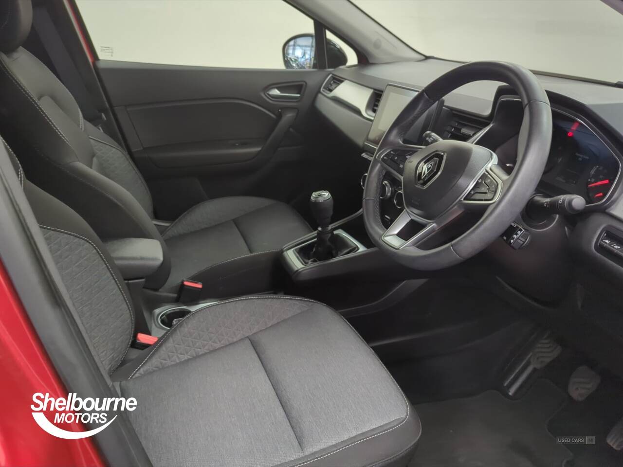 Apr 2022 Renault Captur 1.0 TCE 90 Iconic Edition 5dr