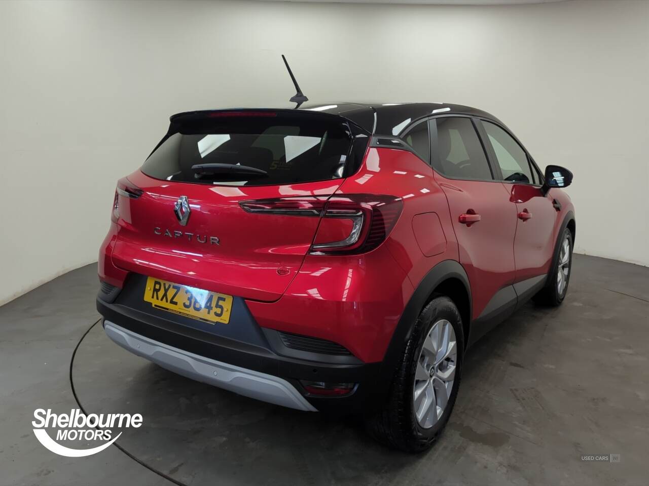 Apr 2022 Renault Captur 1.0 TCE 90 Iconic Edition 5dr