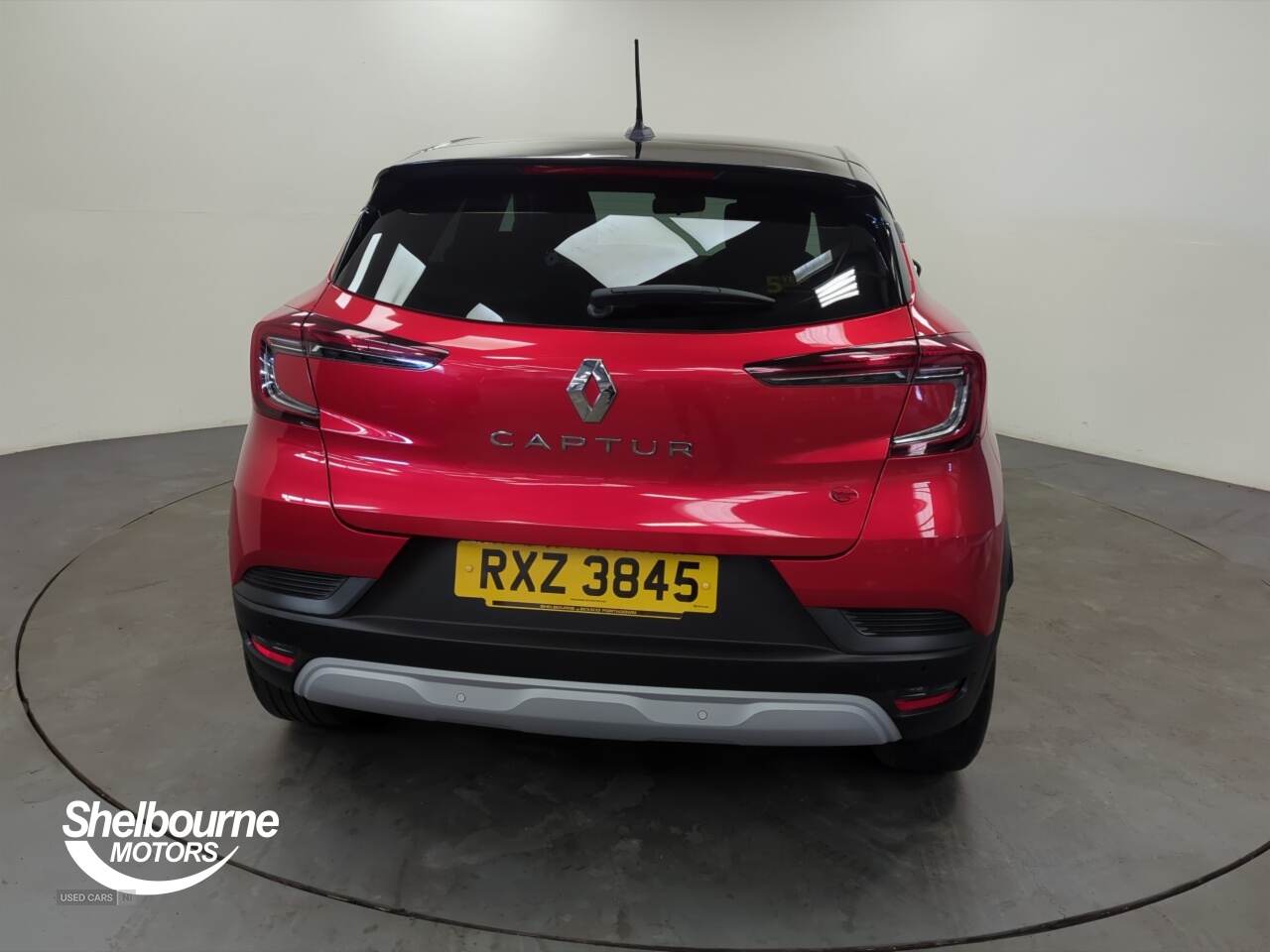 Apr 2022 Renault Captur 1.0 TCE 90 Iconic Edition 5dr