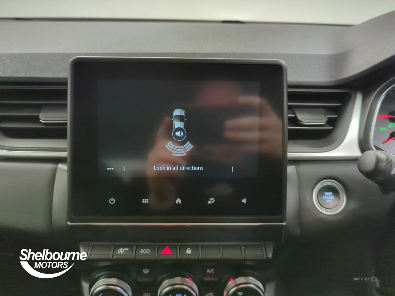 Apr 2022 Renault Captur 1.0 TCE 90 Iconic Edition 5dr