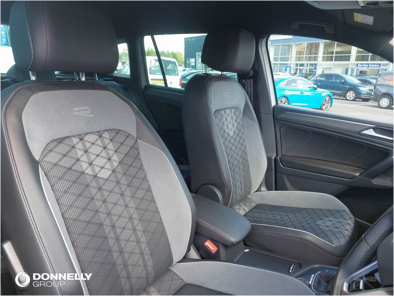 Jan 2023 Volkswagen Tiguan 2.0 TDI 4Motion R-Line Edition 5dr DSG