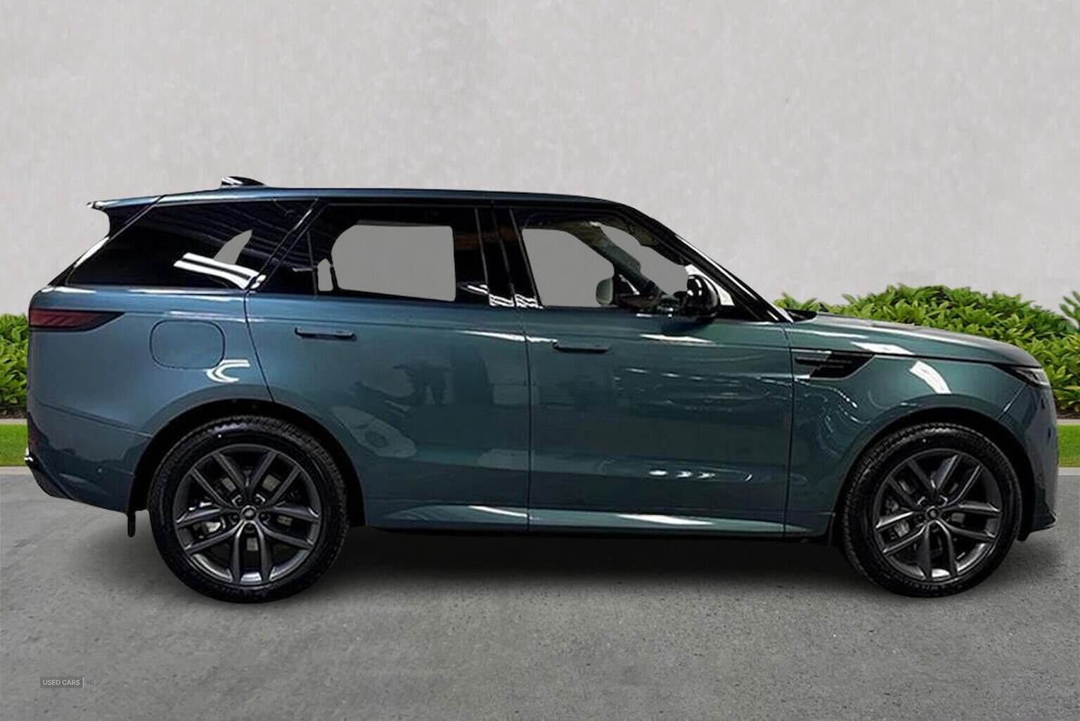 2025 Land Rover Range Rover Sport 3.0 P460E Dynamic Se 5Dr Auto