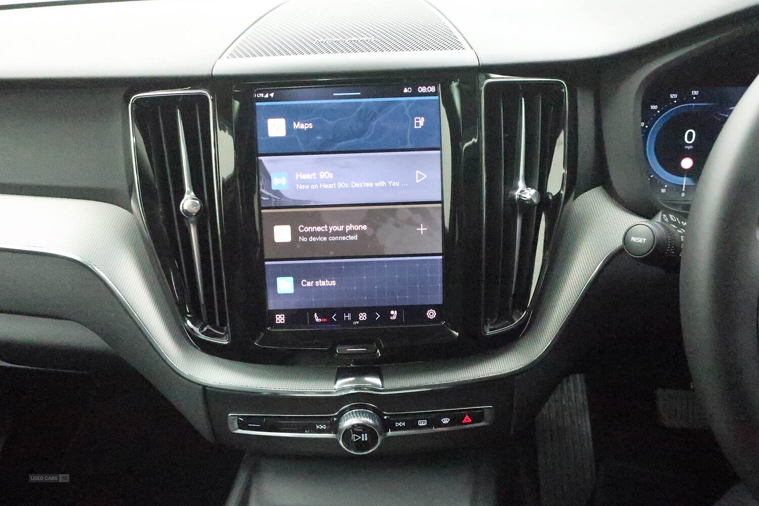 Apr 2024 Volvo XC60 2.0 T6 [350] RC PHEV Plus Dark 5dr AWD Geartronic