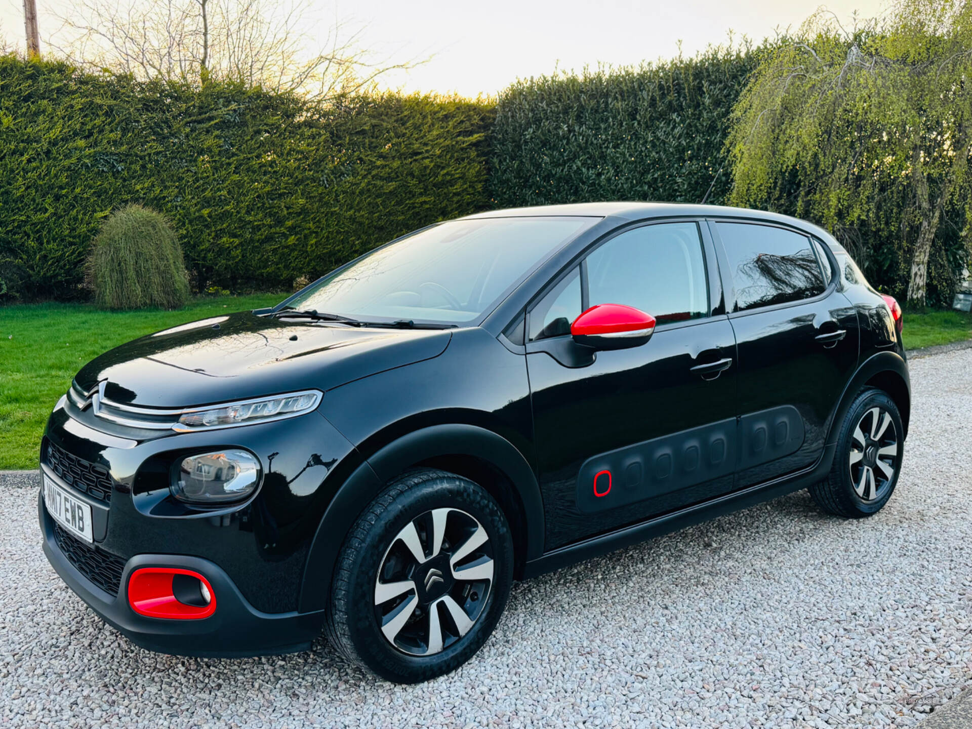 Jun 2017 Citroen C3 1.2 PureTech 82 Flair 5dr