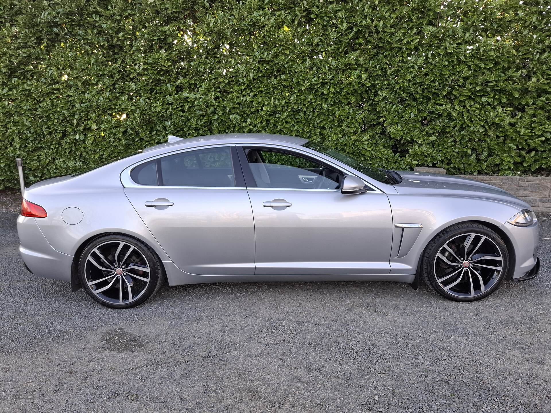 Jul 2013 Jaguar XF 3.0d V6 Luxury 4dr Auto [Start Stop]
