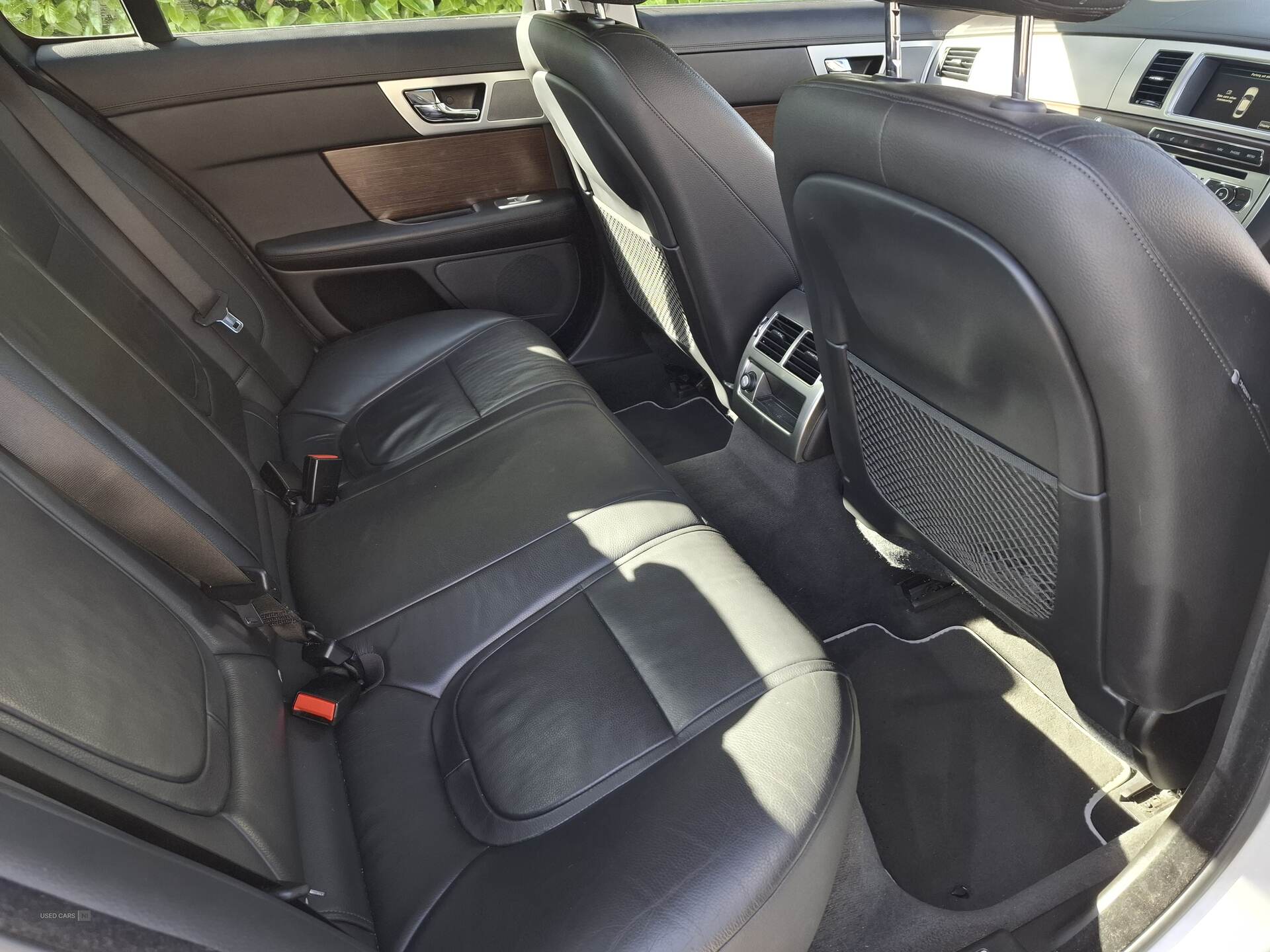 Jul 2013 Jaguar XF 3.0d V6 Luxury 4dr Auto [Start Stop]