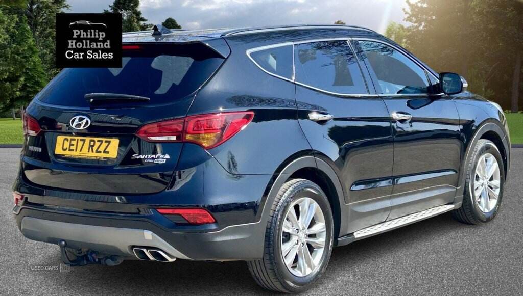 2017 Hyundai Santa Fe 2.2 CRDi Blue Drive Premium SUV 5dr Diesel Auto 4WD Euro 6 (s/s) (7 Seat) (200 ps)