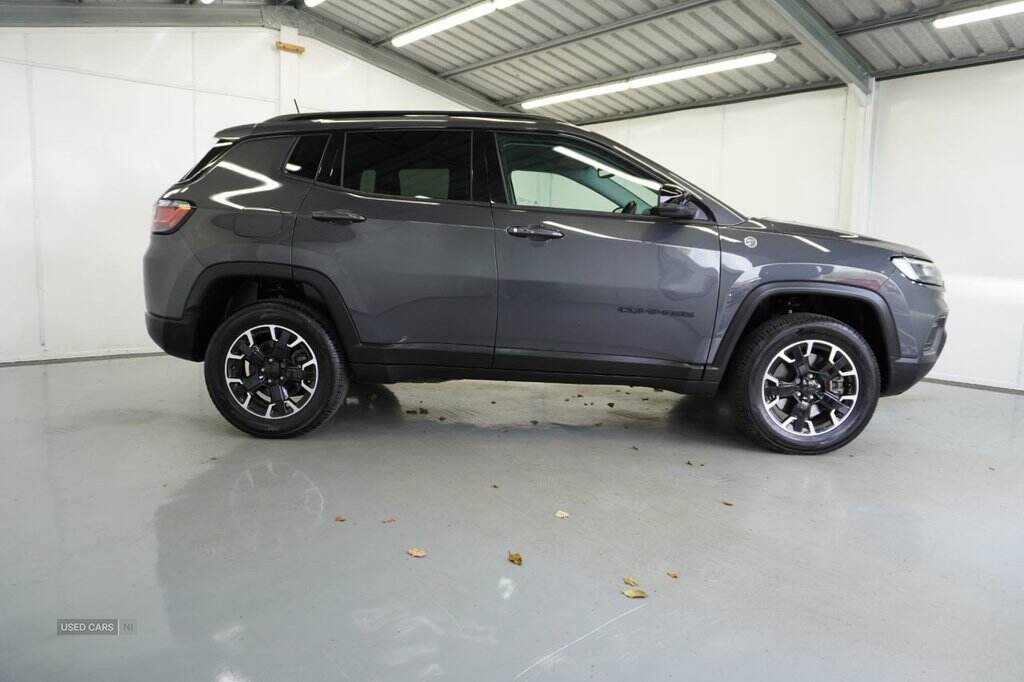Jan 2023 Jeep Compass 1.3 T4 GSE 4xe PHEV Trailhawk 5dr Auto