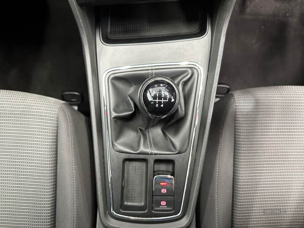 Mar 2019 Seat Leon 1.6 TDI SE Dynamic [EZ] 5dr