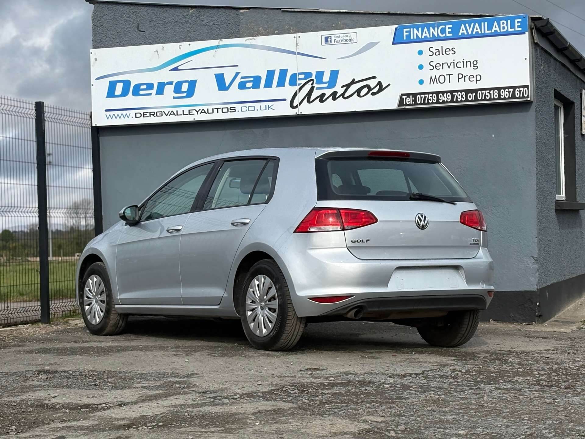 Jan 2014 Volkswagen Golf 1.6 TDI 105 S 5dr