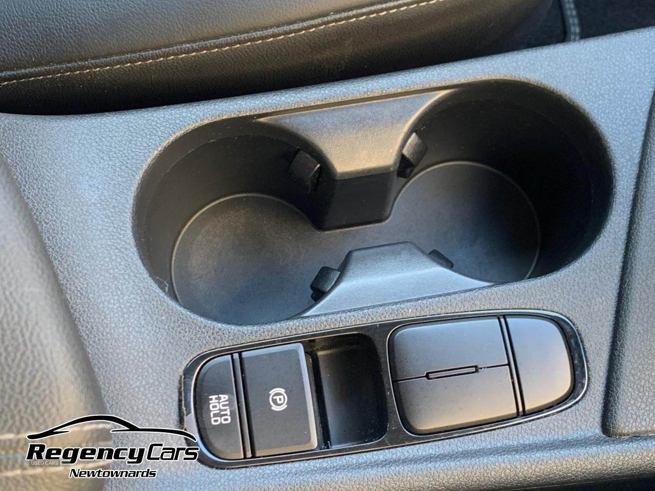 Oct 2019 Kia Niro 1.6 GDi Hybrid 2 5dr DCT