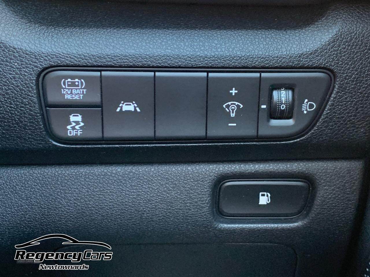 Oct 2019 Kia Niro 1.6 GDi Hybrid 2 5dr DCT