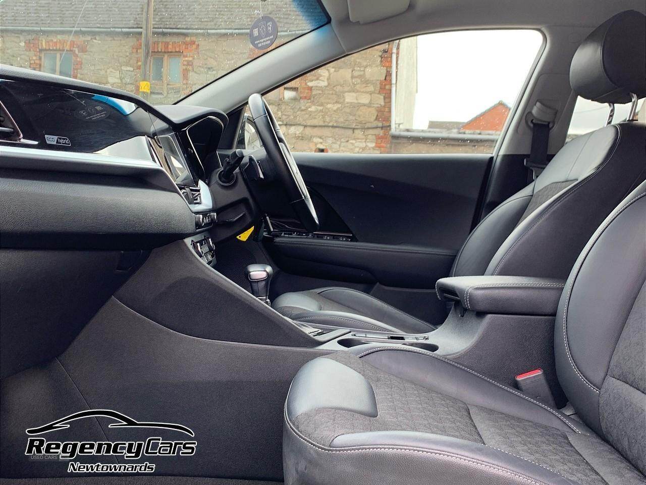Oct 2019 Kia Niro 1.6 GDi Hybrid 2 5dr DCT
