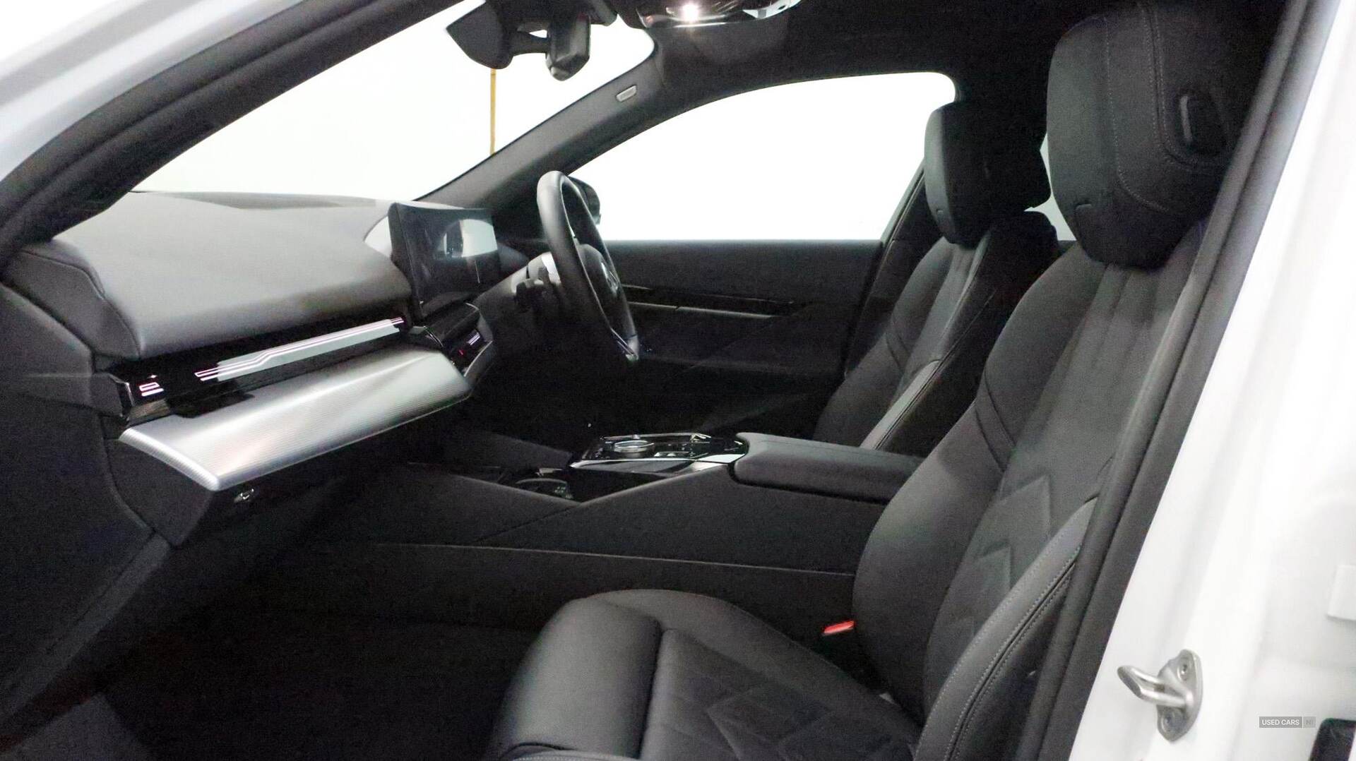 Feb 2024 BMW 5 Series 520i M Sport Pro 4dr Auto