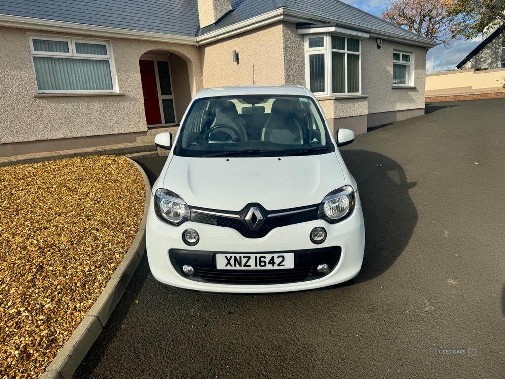 Jun 2017 Renault Twingo 1.0 SCE Dynamique 5dr [Start Stop]
