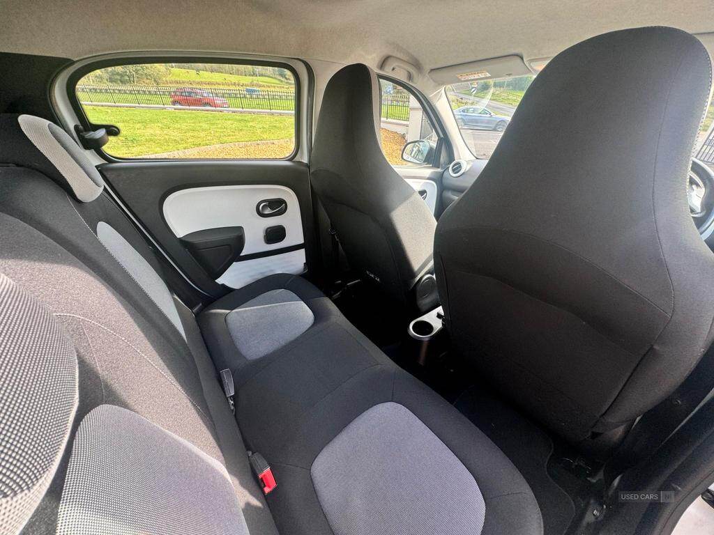 Jun 2017 Renault Twingo 1.0 SCE Dynamique 5dr [Start Stop]