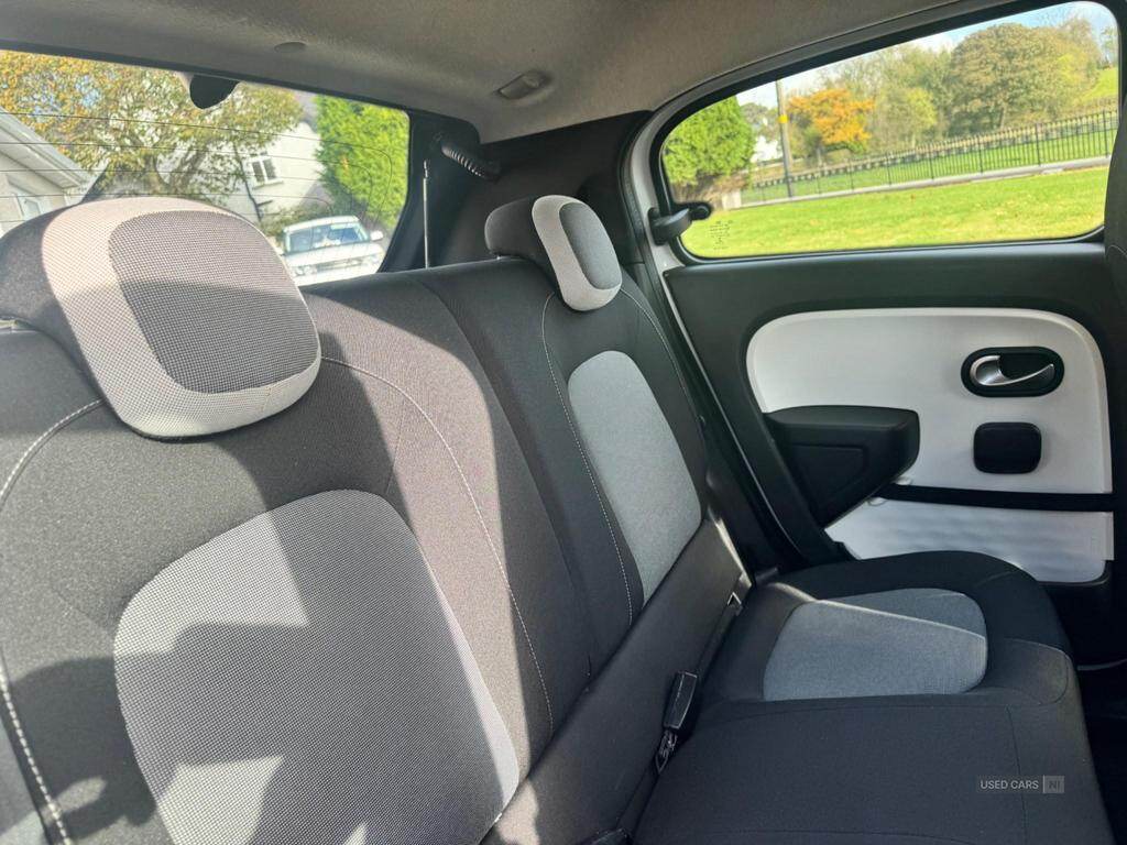 Jun 2017 Renault Twingo 1.0 SCE Dynamique 5dr [Start Stop]