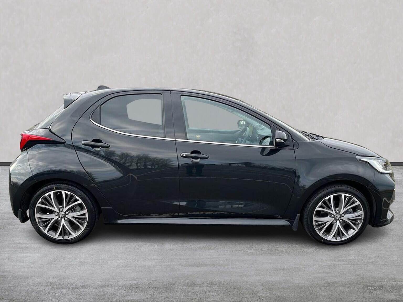 Apr 2022 Toyota Yaris 1.5 Hybrid Excel 5Dr Cvt