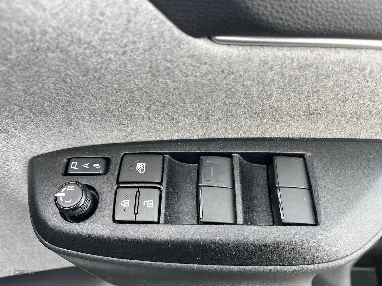 Apr 2022 Toyota Yaris 1.5 Hybrid Excel 5Dr Cvt