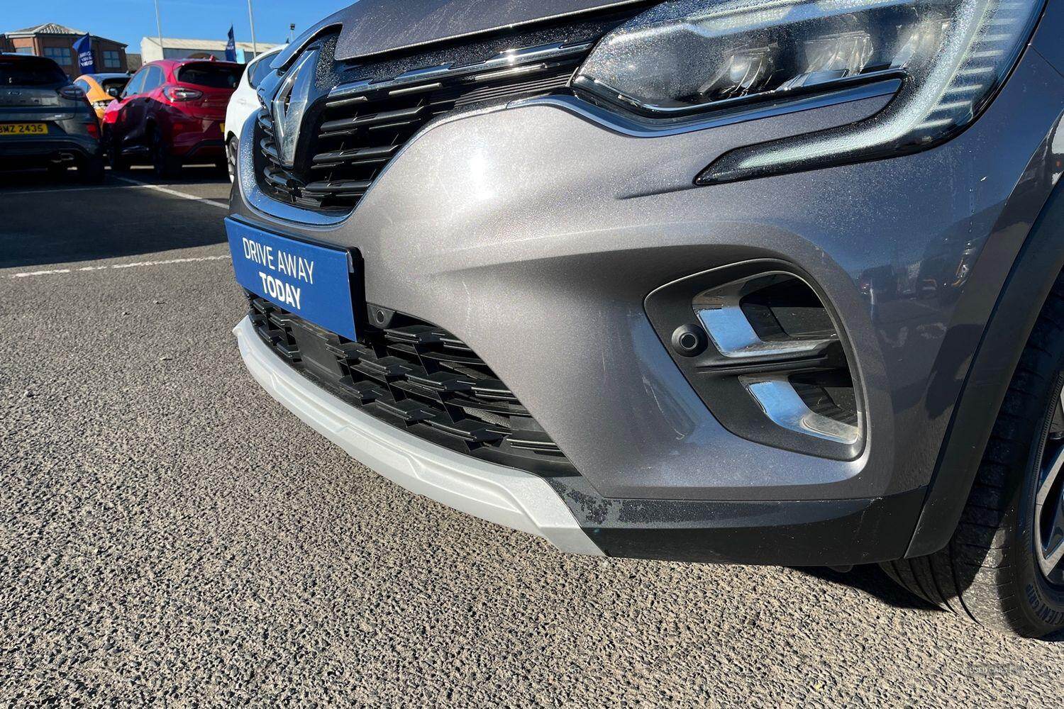 Nov 2022 Renault Captur 1.0 TCE 90 Techno 5dr
