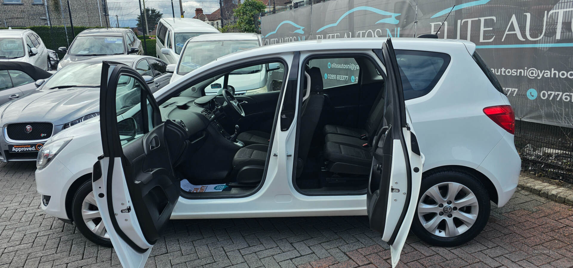 Oct 2017 Vauxhall Meriva 1.4i 16V Life 5dr