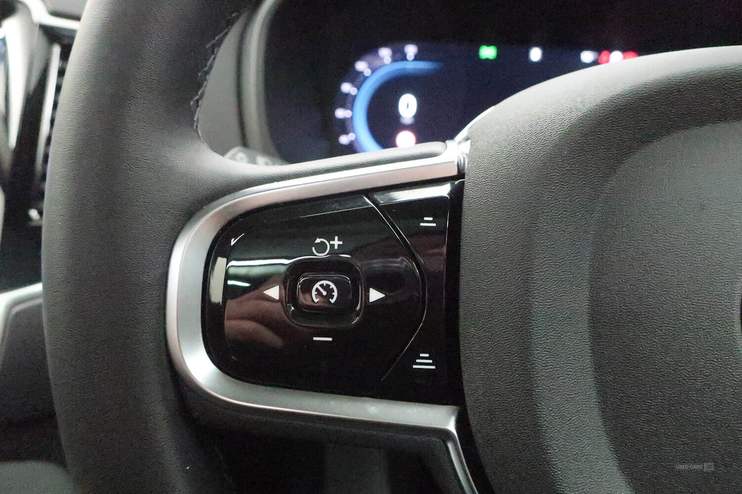 May 2024 Volvo XC90 2.0 B5D [235] Plus Dark 5dr AWD Geartronic