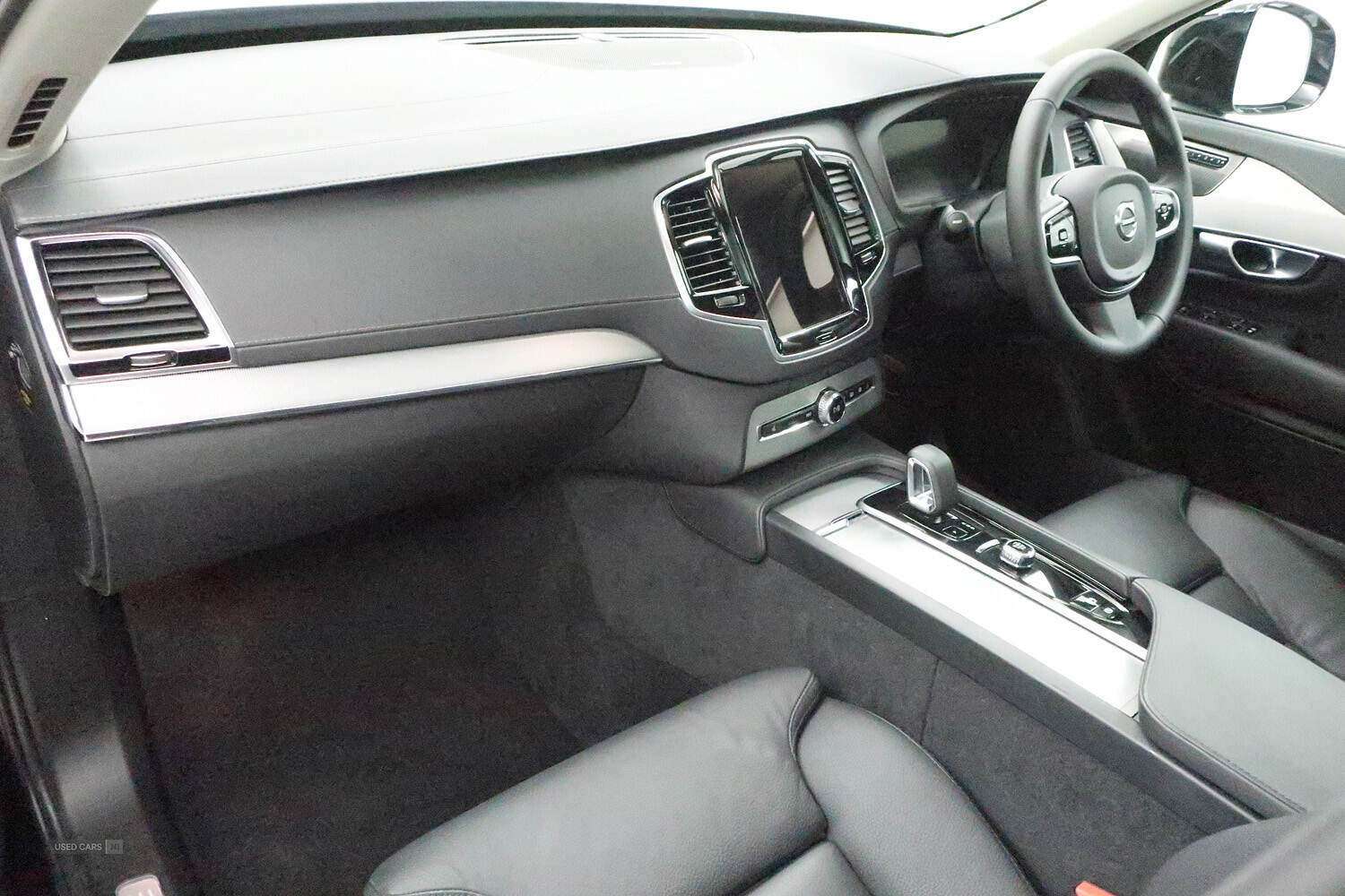 May 2024 Volvo XC90 2.0 B5D [235] Plus Dark 5dr AWD Geartronic