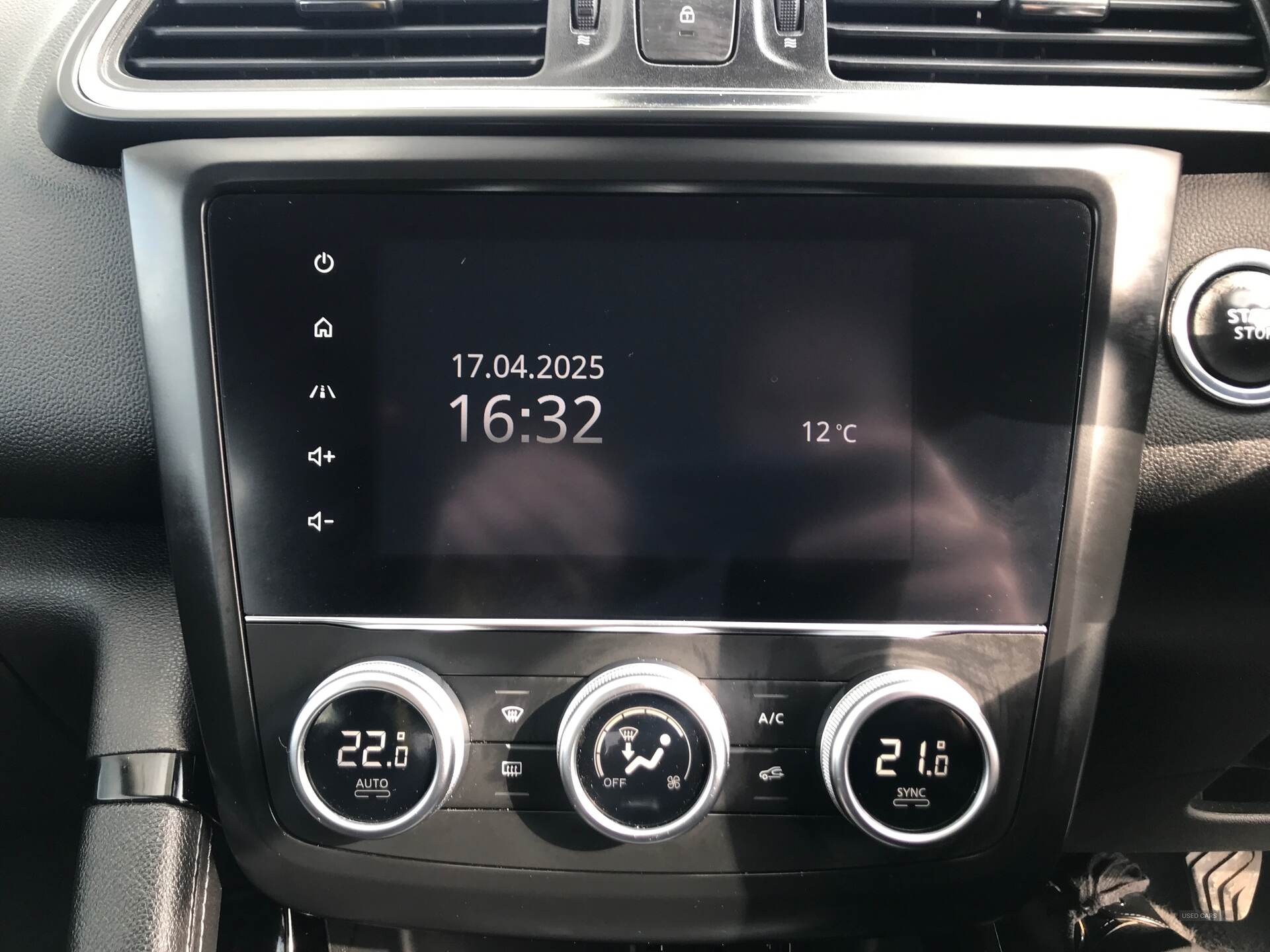 Jun 2021 Renault Kadjar 1.3 TCE Iconic 5dr