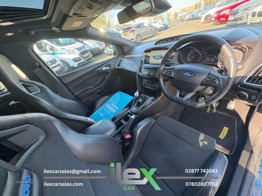 Apr 2016 Ford Focus RS 2.3T EcoBoost RS Hatchback 5dr Petrol Manual AWD E