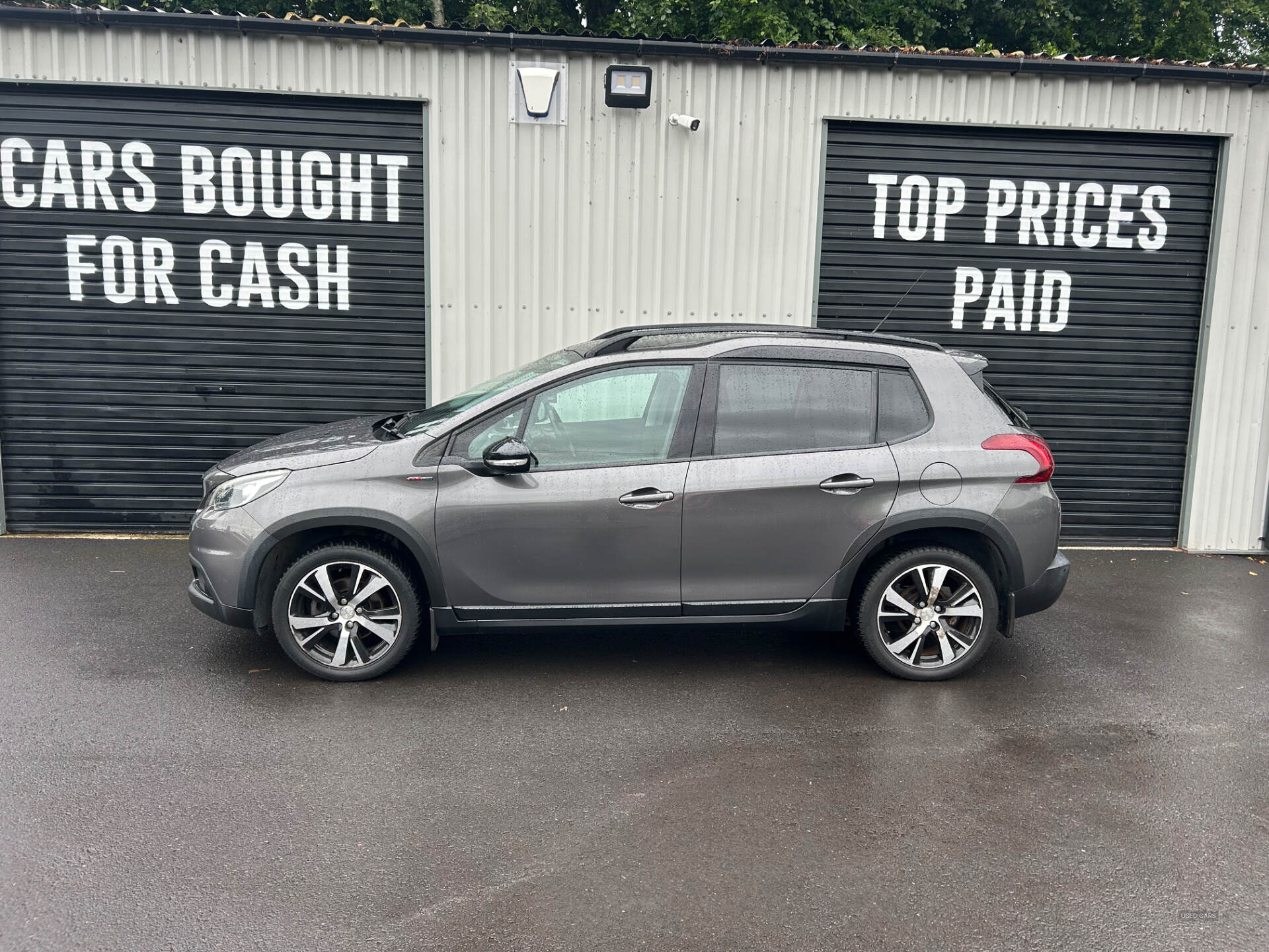 Jan 2017 Peugeot 2008 1.2 PureTech 110 GT Line 5dr