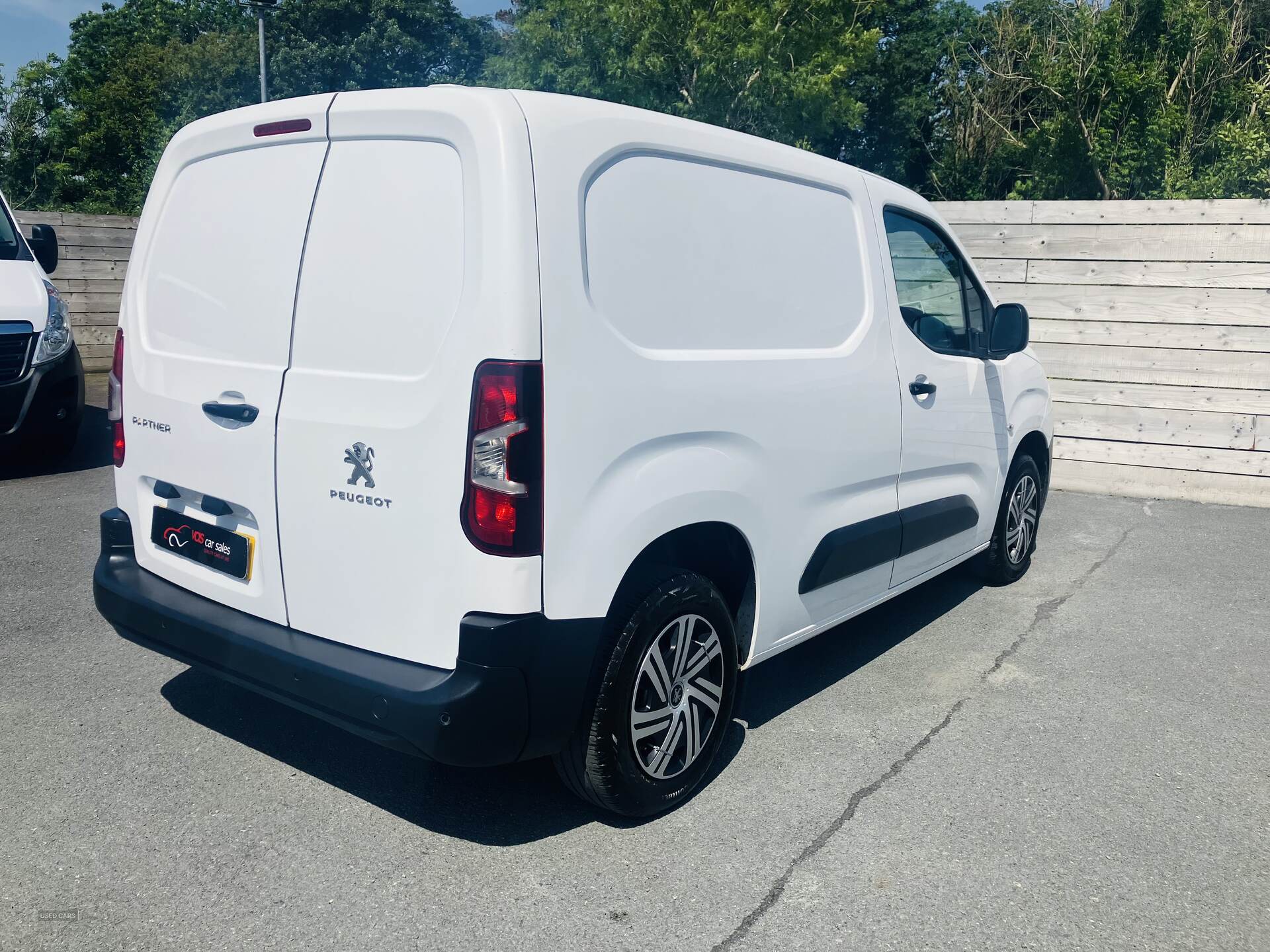 Peugeot Partner STANDARD DIESEL in Down