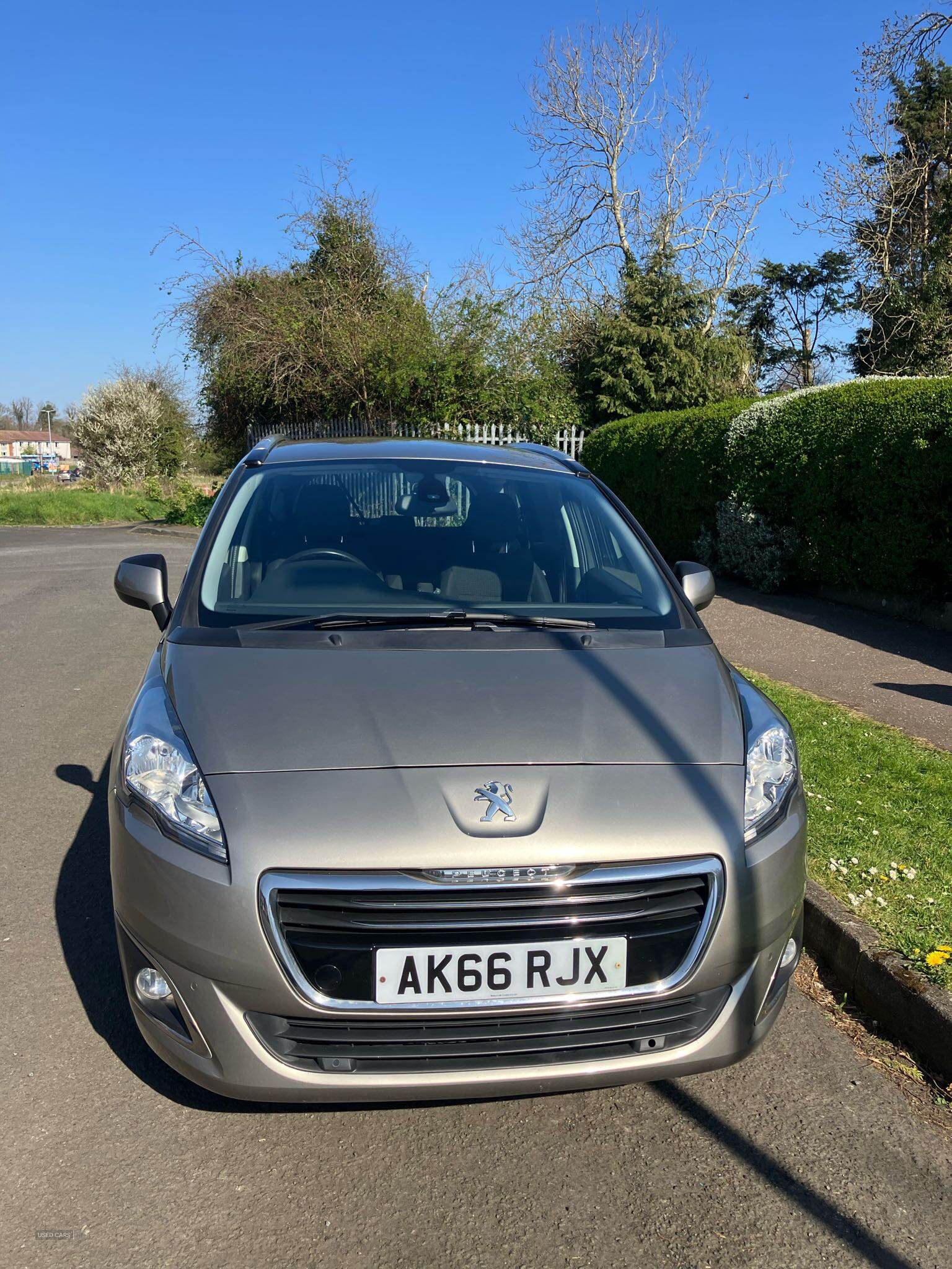 Dec 2016 Peugeot 5008 1.6 BlueHDi 120 Active 5dr