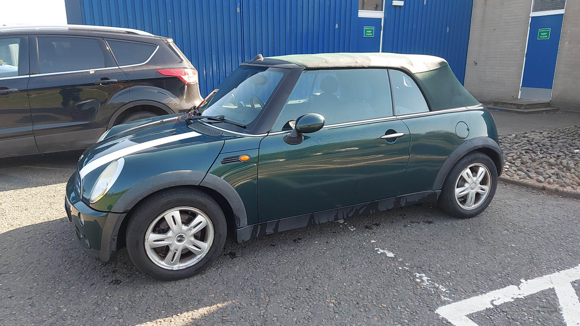 Apr 2005 MINI Convertible 1.6 Cooper 2dr