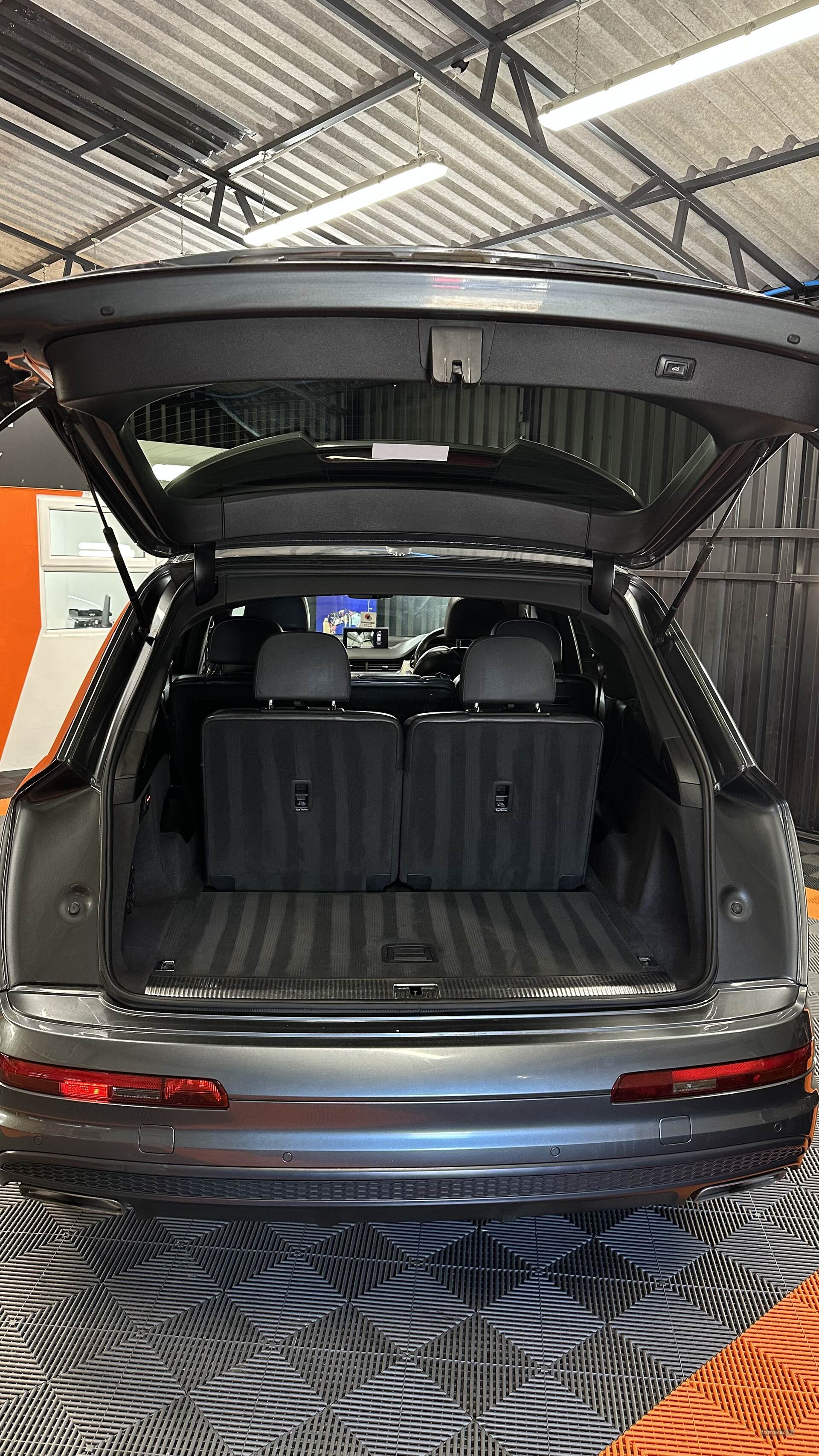 Apr 2019 Audi Q7 50 TDI Quattro S Line 5dr Tiptronic