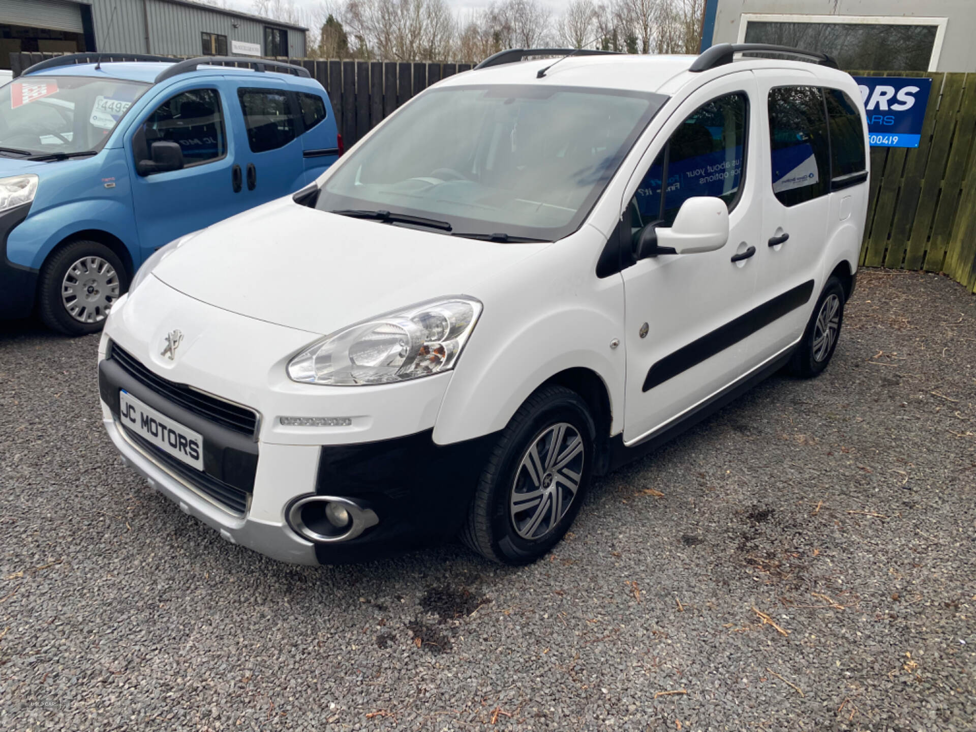 Apr 2014 Peugeot Partner Tepee 1.6 HDi 92 Outdoor 5dr
