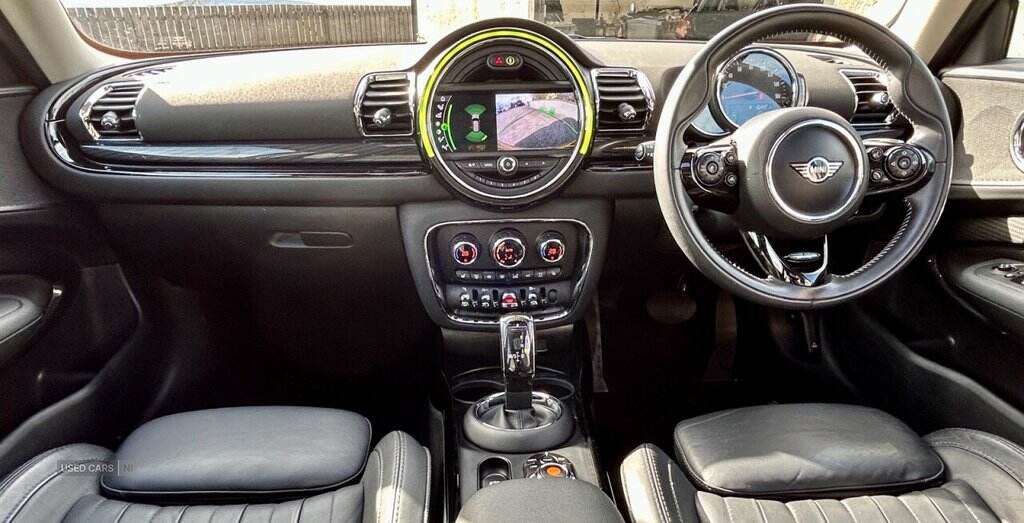 Oct 2019 MINI Clubman 2.0 Cooper D Exclusive 6dr Auto